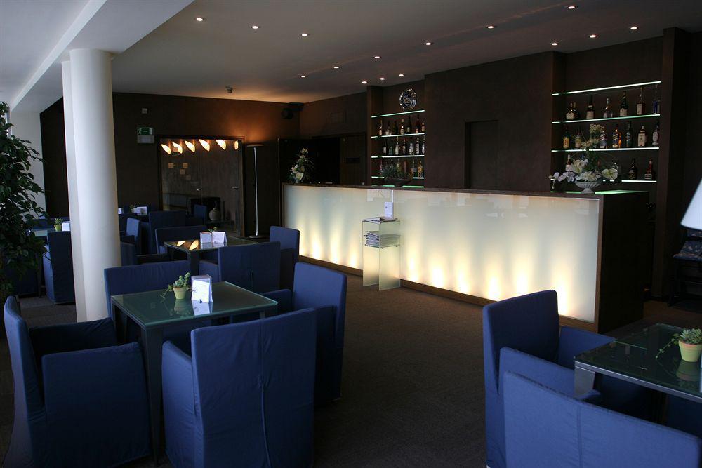 Hotel Sirius Huy Interior photo